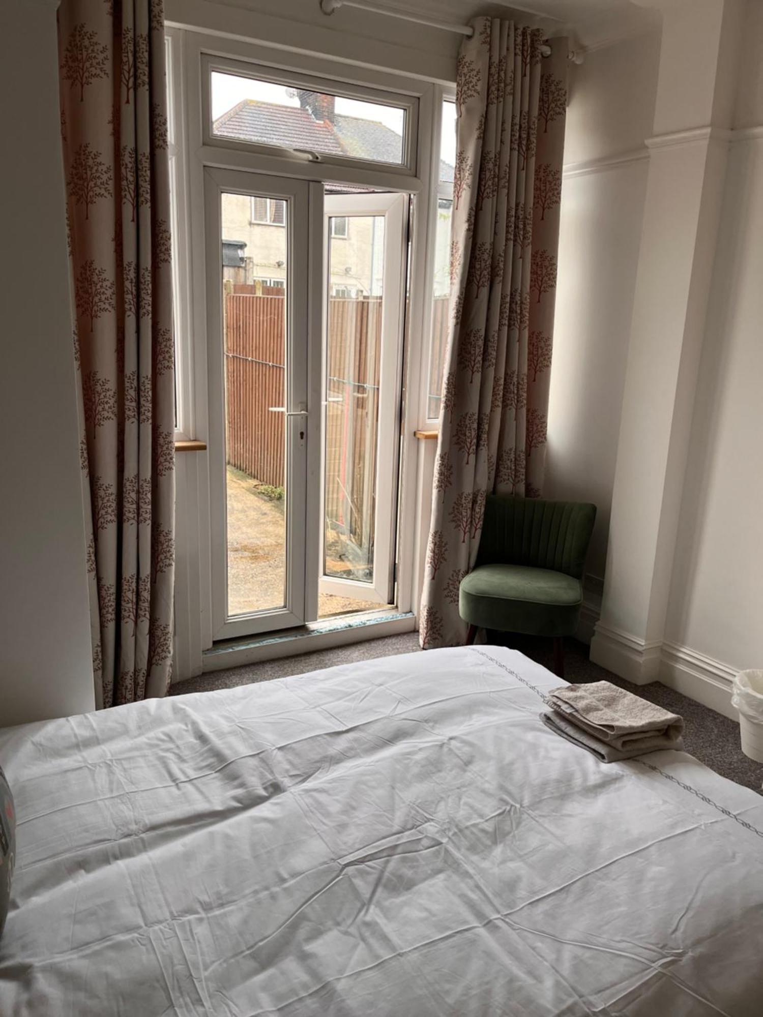 Home From Home Cosy B&B London Eksteriør billede